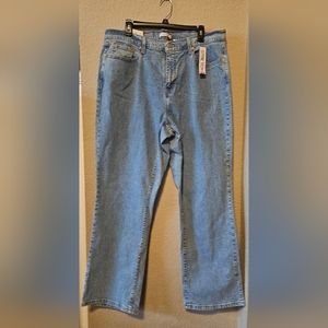 NWT Levi's 550 Relaxed Bootcut Jeans